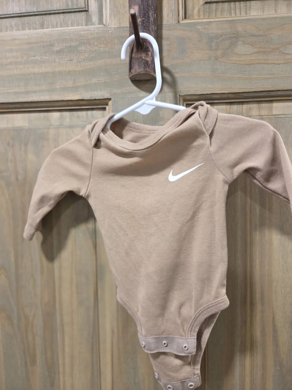 Nike Kids Neutral-Tone One-Piece Set - Beige & Cream
